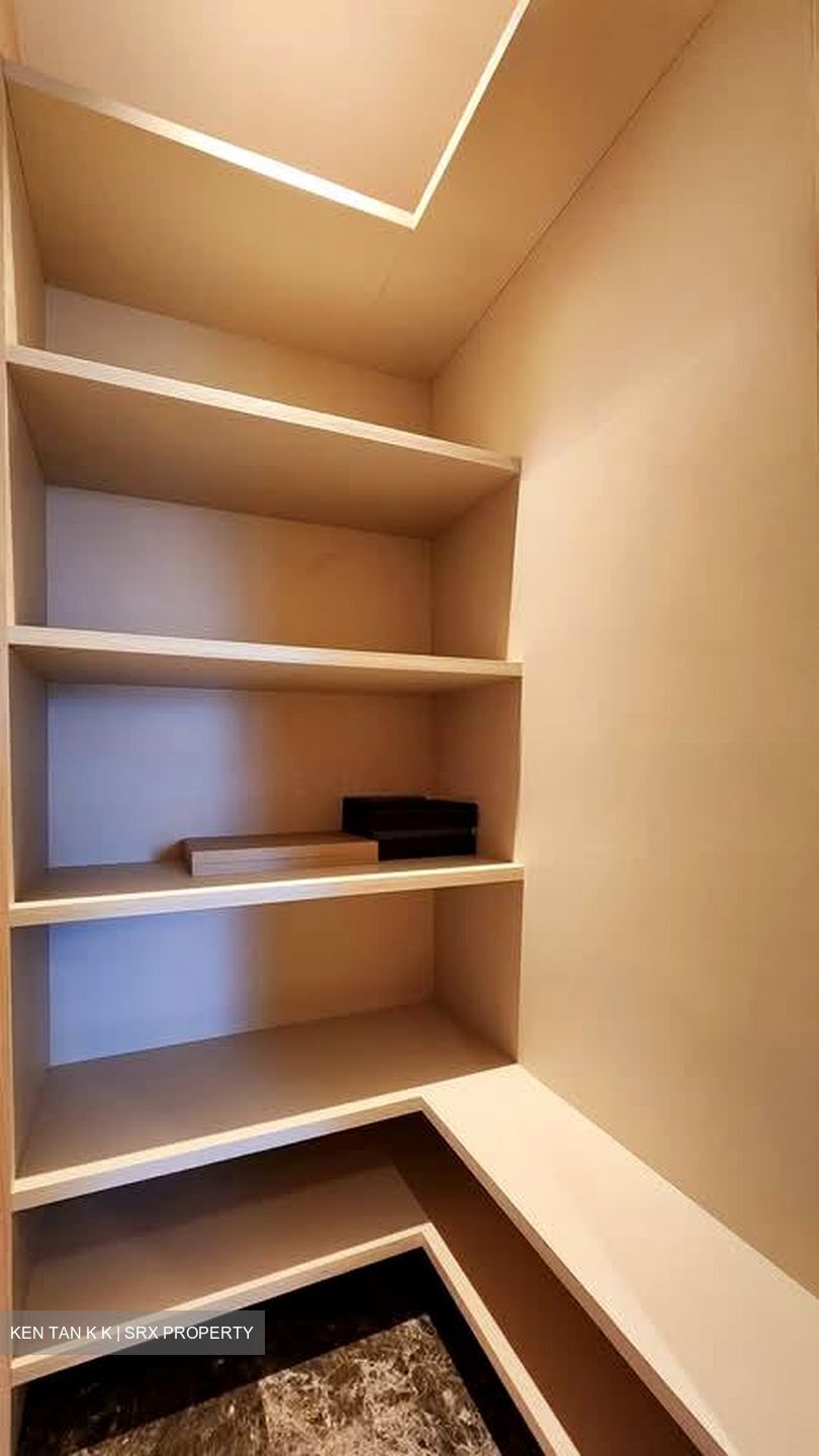 19 Nassim (D10), Apartment #546987111